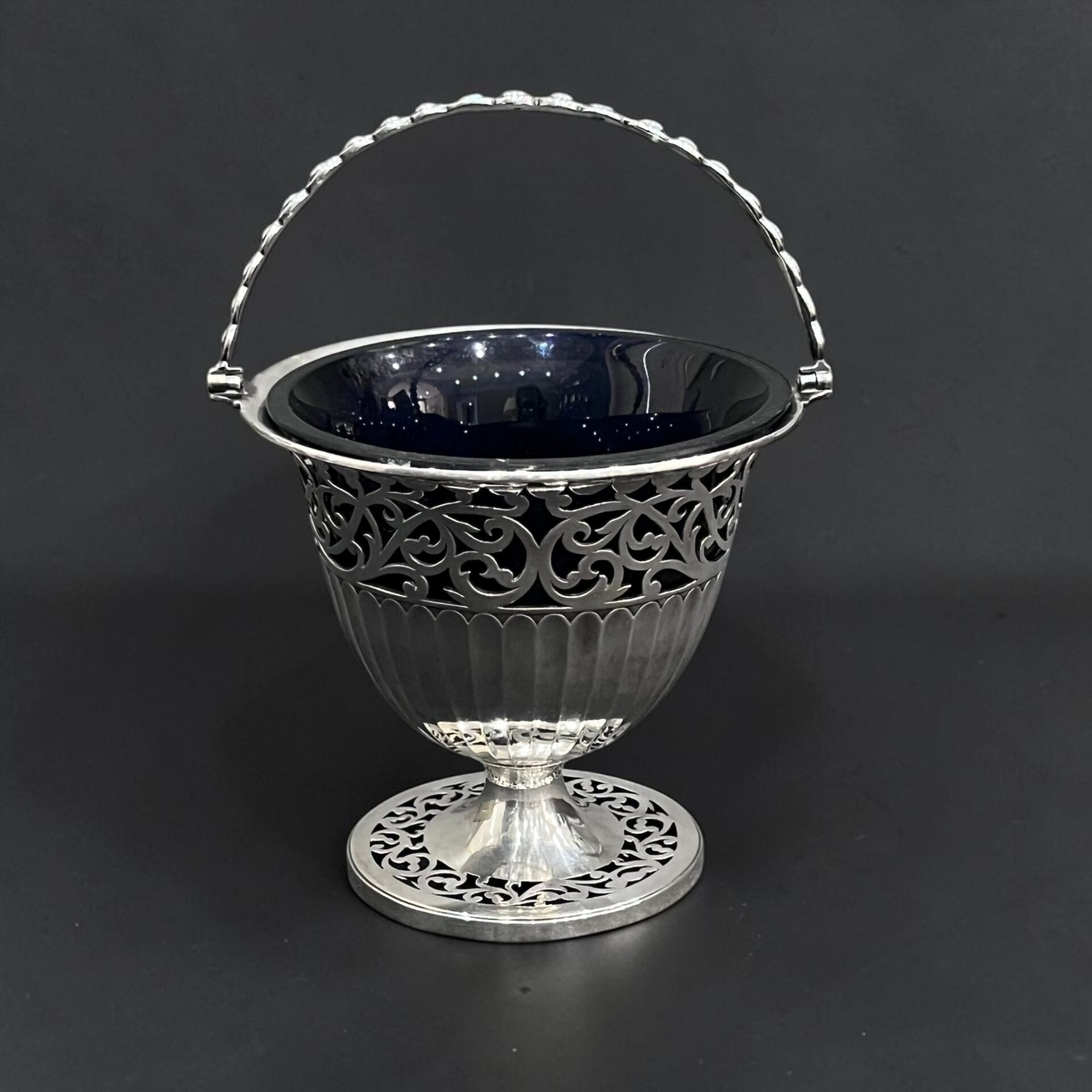 Silver sugar bowl, London 1790 by John Wakelin & William Taylor