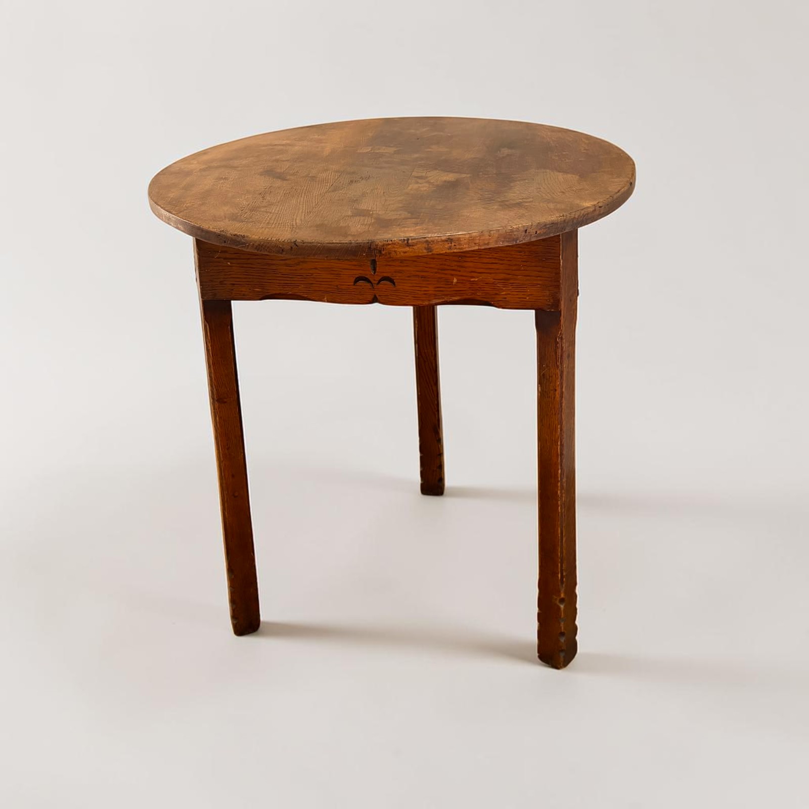 Victorian oak cricket table circa 1900
