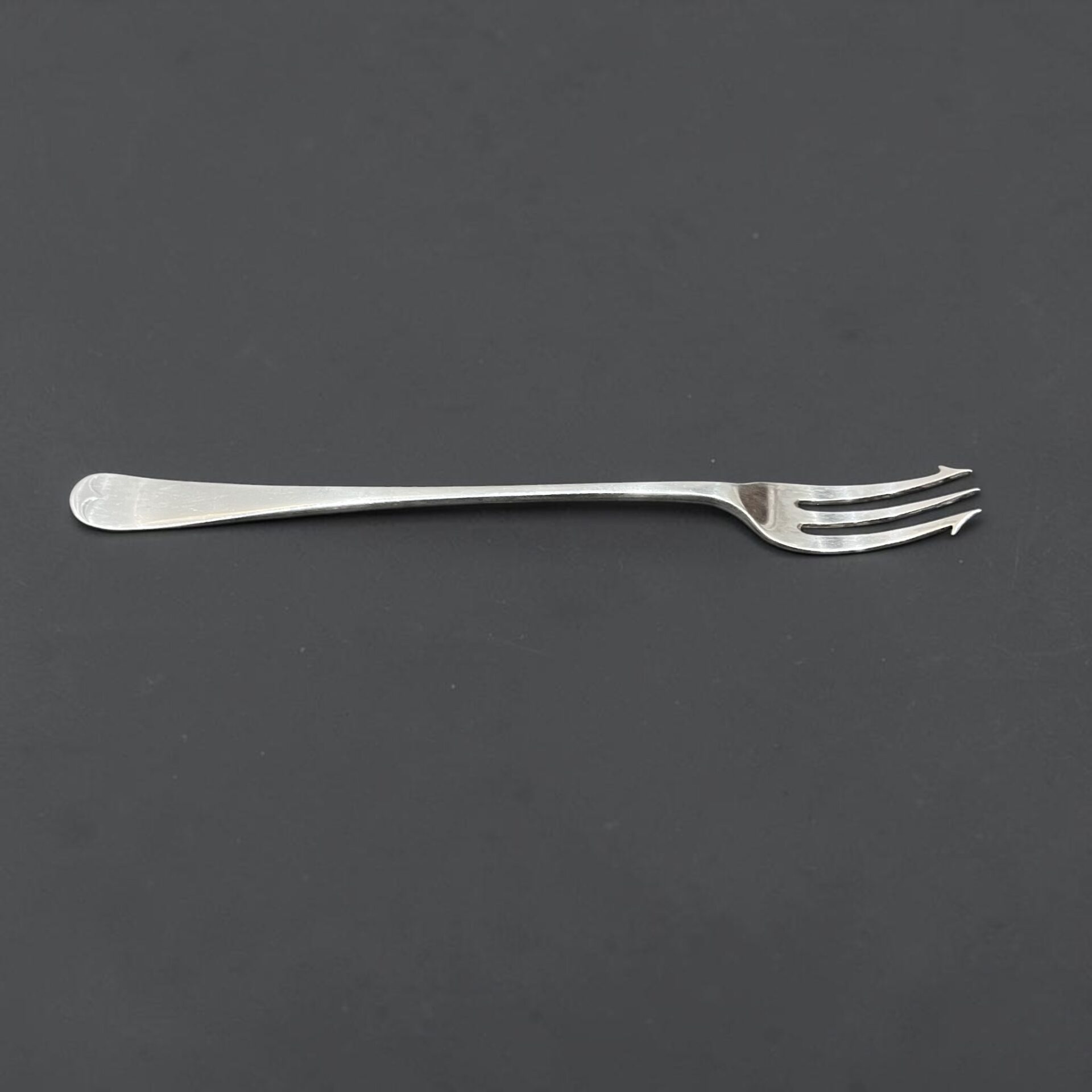Silver pickle fork, Sheffield 1907 by Atkin Bros