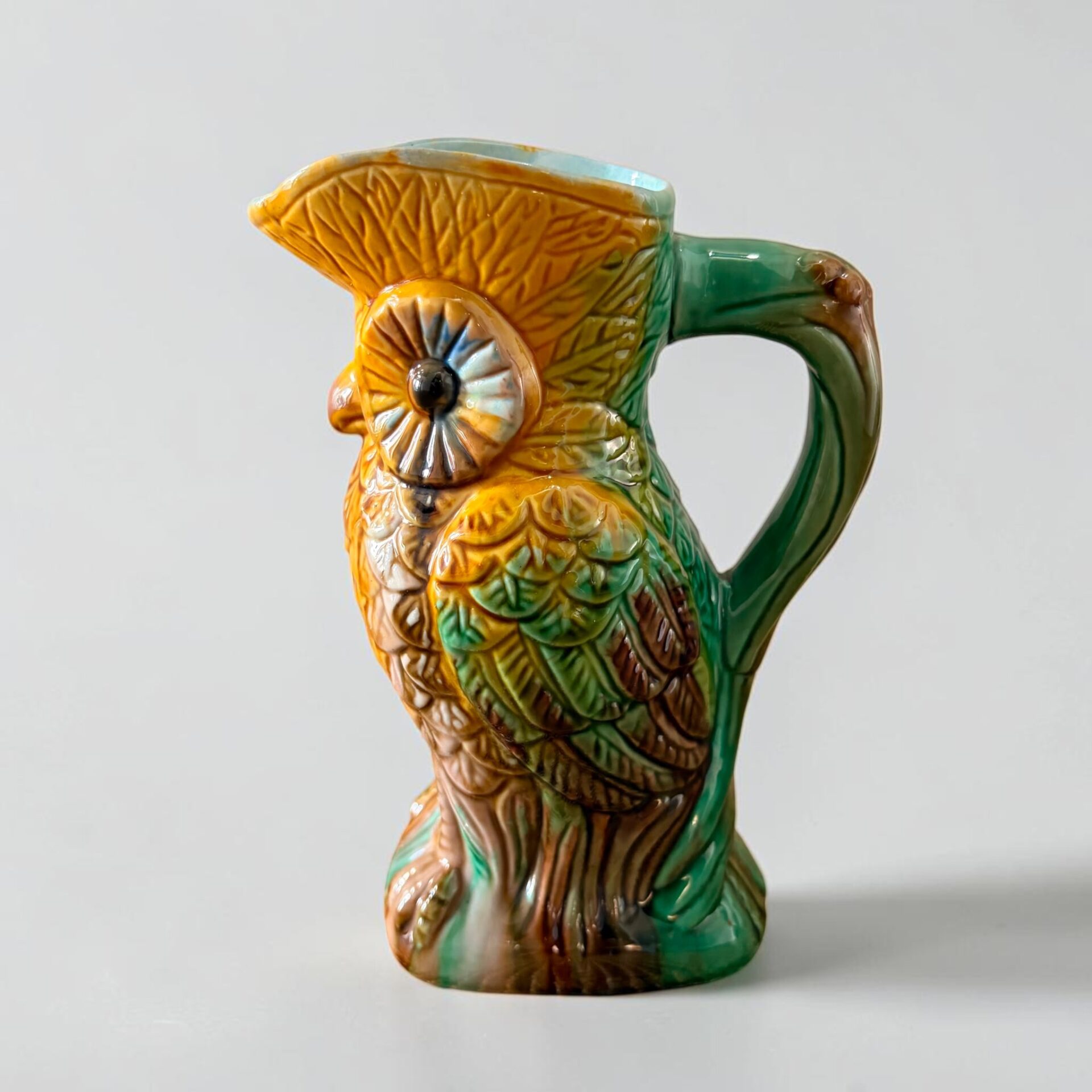 Vintage Majolica Owl Jug circa 1960.
