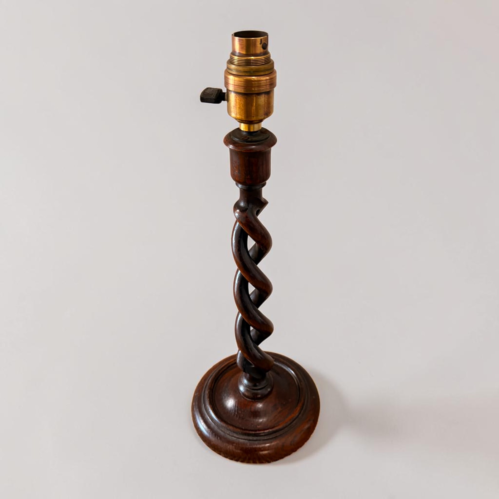 Mahogany Open Twist Lamp