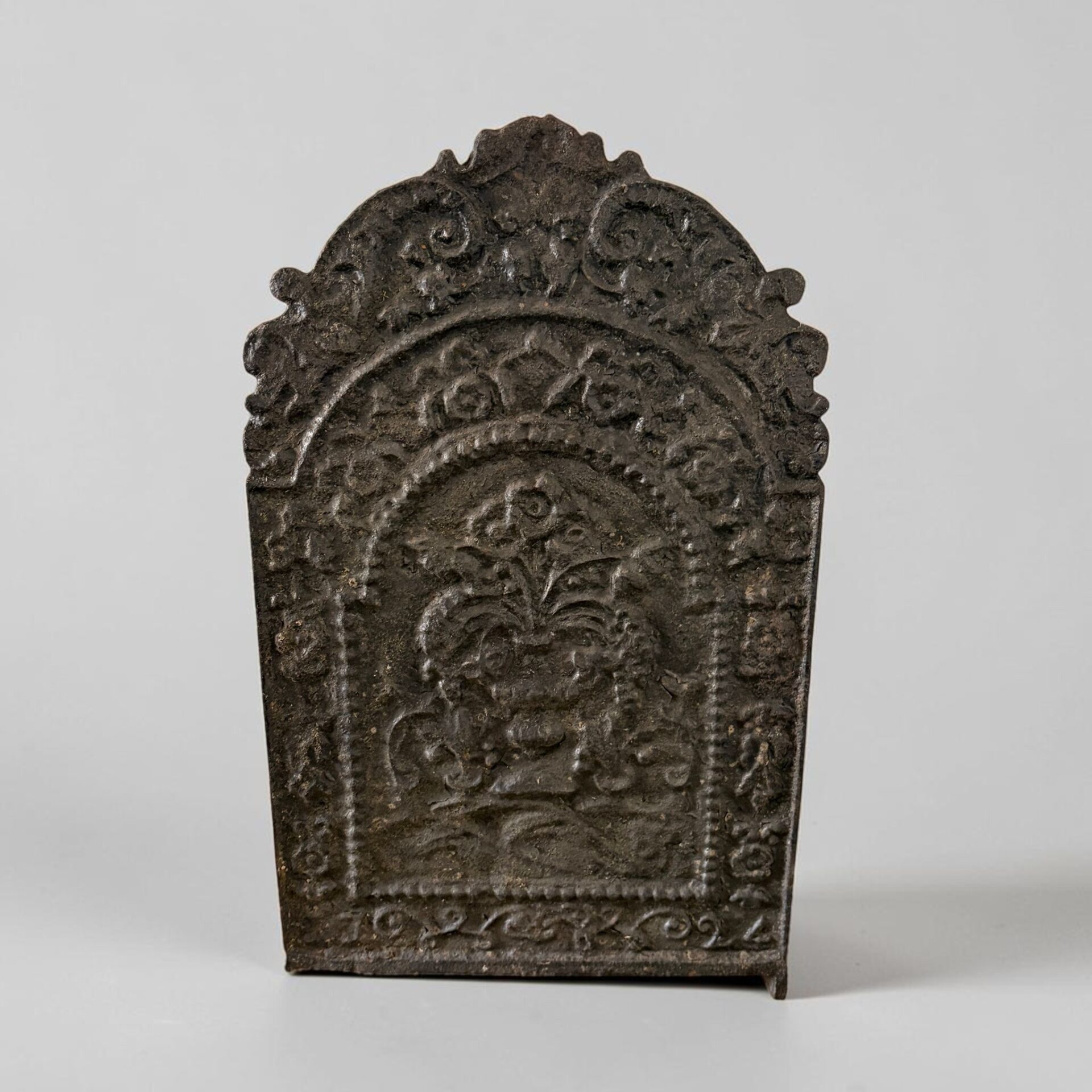 George I Cast Iron Fireback circa 1720